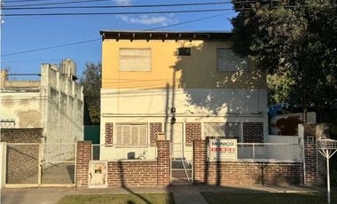 Venta casa 2 plta 6 amb Paso Del Rey