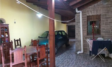 COLINAS PTA RAMOS; ANTIGUO CHALET MUY LINDO