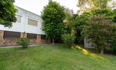 VENTA CASA 6 AMBIENTES C/ PILETA COCHERA RANELAGH