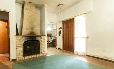 VENTA CASA 6 AMBIENTES C/ PILETA COCHERA RANELAGH