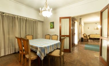 VENTA CASA 6 AMBIENTES C/ PILETA COCHERA RANELAGH