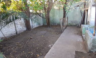 VENTA Lanús Gerli Dos Casas Lote 300m Garaje Patio