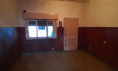 VENTA Lanús Gerli Dos Casas Lote 300m Garaje Patio
