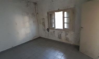 VENTA Lanús Gerli Dos Casas Lote 300m Garaje Patio