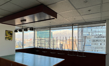 Oficina en Arriendo en Edificio Palladio /Metro Pedro de Valdivia