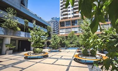 Oficina en Arriendo en Edificio Palladio /Metro Pedro de Valdivia