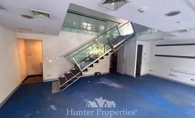 Local Comercial en Arriendo en Frente Salida Metro Escuela Militar