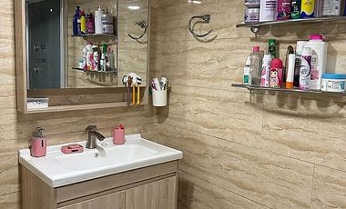 SE VENDE CASA GRAN OPORTUNIDAD. 3D 1B.