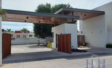 CASA TOLEDO  EN COTO ZONA REAL VALDEPEÑAS