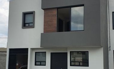 CASA EN VENTA LA ESMERALDA SAN MATEO ATENCO