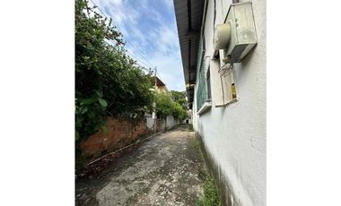 Bodega Renta atasta