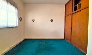 Casa en Venta en Cuautitlán Estado de México con uso de suelo habitacional/comer