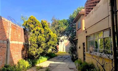 Casa en Venta en Cuautitlán Estado de México con uso de suelo habitacional/comer