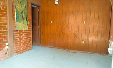 Casa en Venta en Cuautitlán Estado de México con uso de suelo habitacional/comer