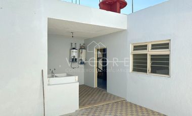 CASA EN VENTA EN FRACCIONAMIENTO REVOLUCIÓN, TLAQUEAPAQUE