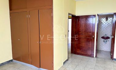 CASA EN VENTA EN FRACCIONAMIENTO REVOLUCIÓN, TLAQUEAPAQUE