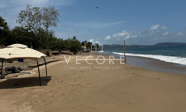 DEPARTAMENTOS EN PREVENTA  FRENTE A PLAYA, LA PEÑITA DE JALTEMBA, NAYARIT