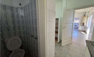 Chalet 4 ambientes con 2  terraza