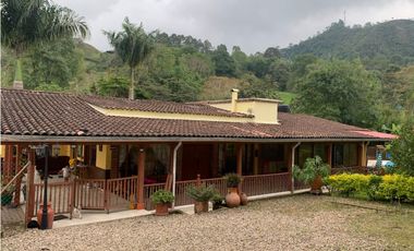 CASA CAMPESTRE EN VENTA , SAN FRANCISCO CUNDINAMARCA