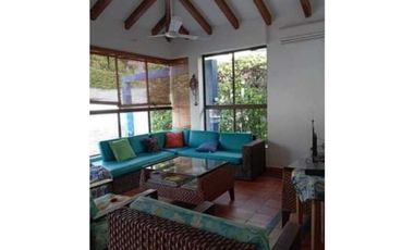 VENDO CASA EN RICAURTE CUNDINAMARCA