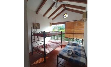 VENDO CASA EN RICAURTE CUNDINAMARCA