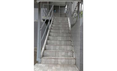 ALQUILO LOCAL SEGUNDA PLANTA EN LA CHORRERA EL COCO 60MTS