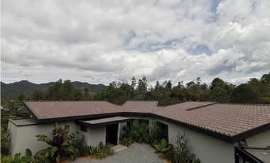 Casa campestre en unidad cerrada en el retiro para estrenar (LDC)