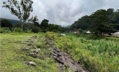 VENDO LOTE COMERCIAL DE 3.852M2 FRENTE AL RIO  BAJO BOQUETE
