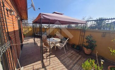 Local Comercial en Venta en Metro La Cisterna