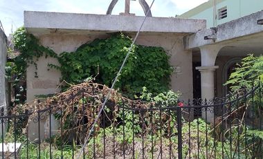 Casa en Venta para Remodelar en la Colonia Yucatán, Mérida