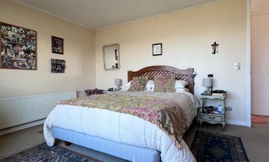 Casa en Condominio con excelente vista, Valle la Dehesa