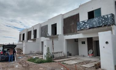 CASA EN VENTA FRACCIONAMIENTO RINCÓN SAN JOSÉ