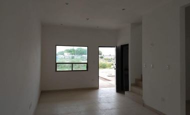 CASA EN VENTA FRACCIONAMIENTO RINCÓN SAN JOSÉ