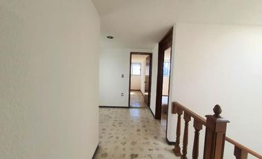 Casa de 2 niveles