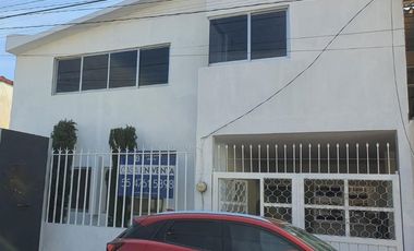 Casa de 2 niveles