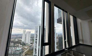 DEPARTAMENTO VENTA AVIVIA BOSQUE REAL, LA MEJOR VISTA DE EDIFICIO