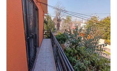 ARRIENDO SEGUNDO PISO EN CASA COMPARTIDA .