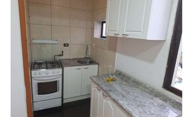 ARRIENDO SEGUNDO PISO EN CASA COMPARTIDA .