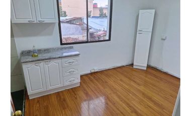 ARRIENDO SEGUNDO PISO EN CASA COMPARTIDA .