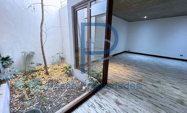 MARAVILLOSA CASA MEDITERRÁNEA A PASOS COMERCIO Y COLEGIOS