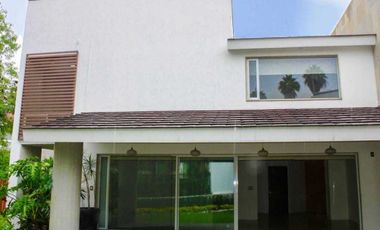 Venta Excelente Casa en La Vista Country Club