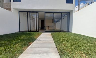 Casa en venta tipo TH con amenidades en Conkal, al norte de Mérida