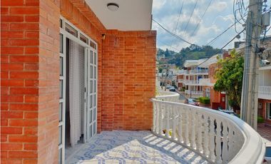 Maat vende Casa en conjunto cerrado-Villeta. 138M2 $460 Millones