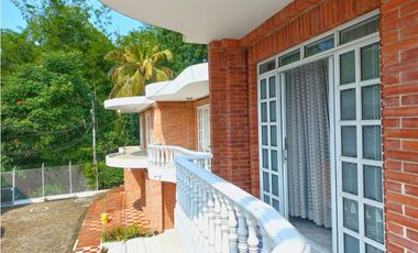 Maat vende Casa en conjunto cerrado-Villeta. 138M2 $460 Millones