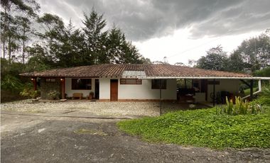 CASA CAMPESTRE EN PARCELA, OJO DE AGUA SMG