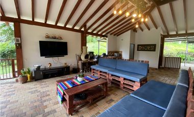 CASA CAMPESTRE EN PARCELA, OJO DE AGUA SMG
