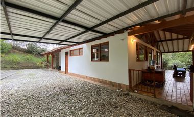 CASA CAMPESTRE EN PARCELA, OJO DE AGUA SMG