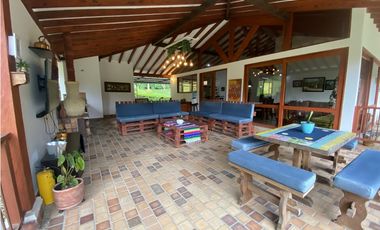 CASA CAMPESTRE EN PARCELA, OJO DE AGUA SMG