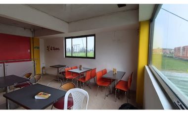 LOCAL EN VENTA, SECTOR PARQUE CAMPESTRE, SE ESCUCHAN OFERTAS