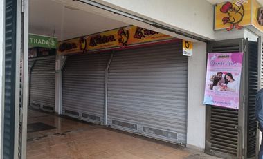 LOCAL EN VENTA, SECTOR PARQUE CAMPESTRE, SE ESCUCHAN OFERTAS